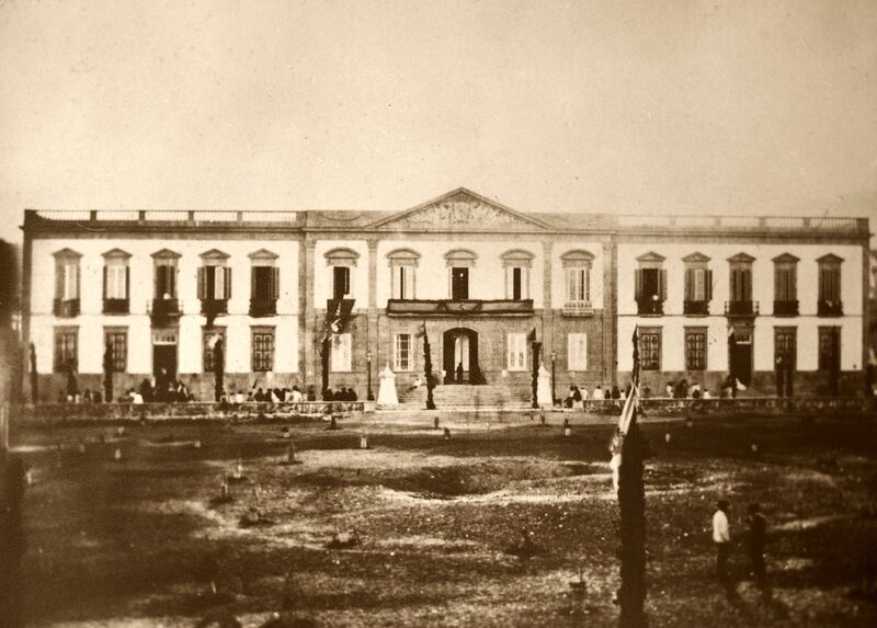 Aspecto del edificio de la Capitanía General hacia 1880