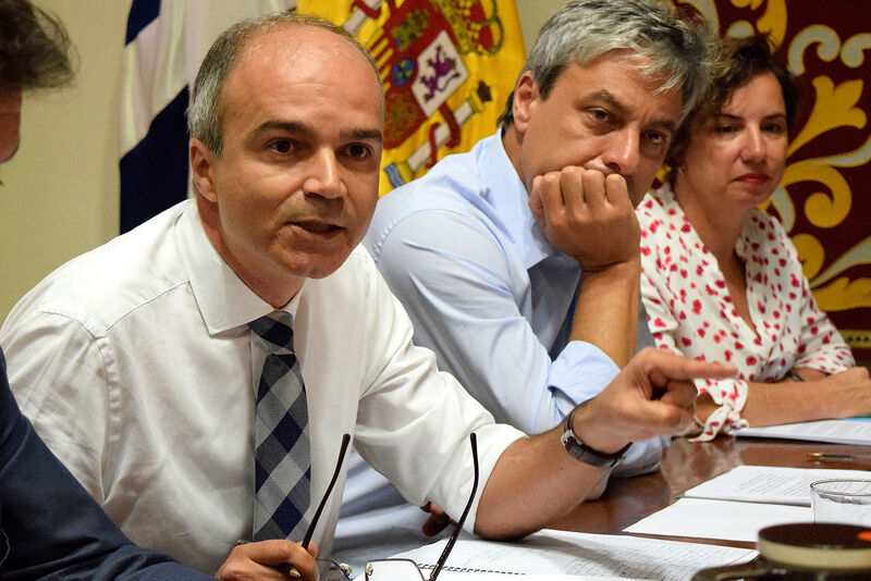 José Alberto Díaz Estébanez, durante la Comisión de Control del Ayuntamiento, donde recordó que la obra se consensuó con vecinos y empresarios