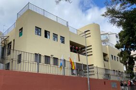 El edificio del colegio de Fray Albino es distinguido por su estilo racionalista