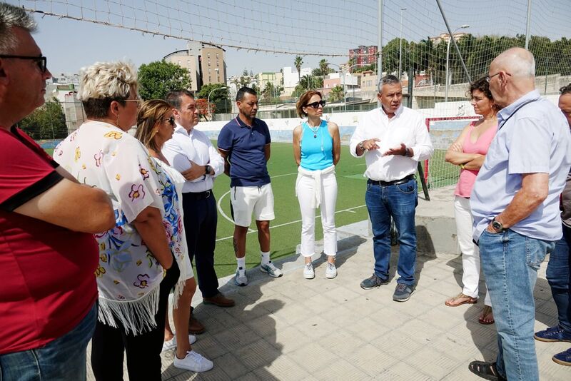 Santa Cruz prevé iniciar en septiembre las obras en el campo de fútbol de Las Delicias