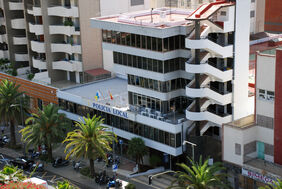 Detalle de la sede de la Policía Local en Santa Cruz de Tenerife.