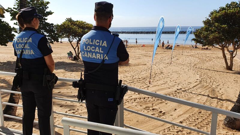 Santa Cruz refuerza la seguridad y el control en las playas con más efectivos y medios 