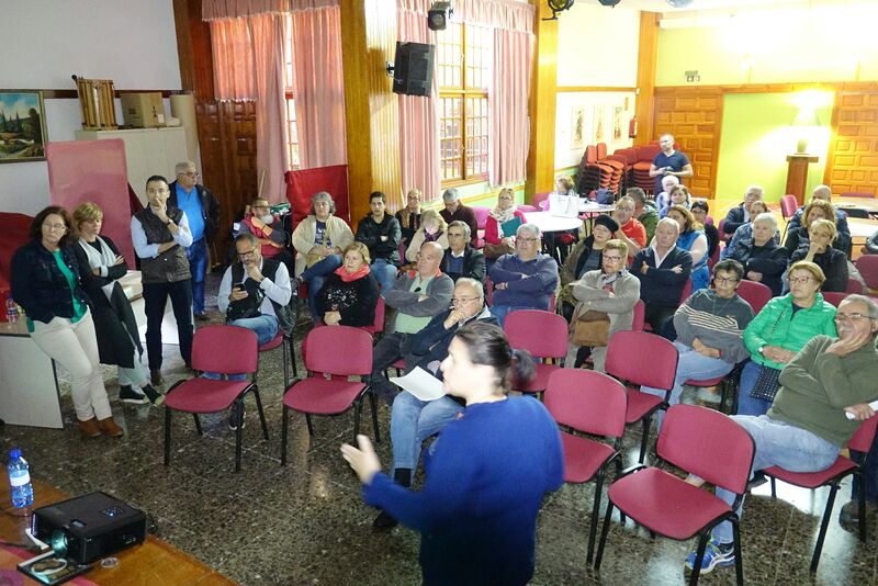 Un momento del taller participativo celebrado ayer en El Tablero