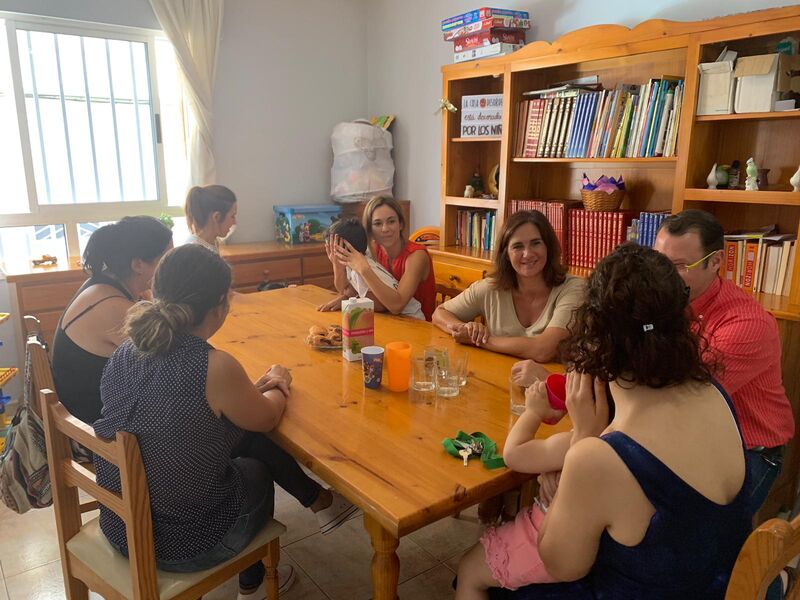 Atención Social celebra un encuentro con las familias monoparentales alojadas en el piso de emergencia social