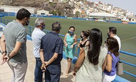 El Ayuntamiento de Santa Cruz da a conocer el proyecto para mejorar el Campo Municipal de Fútbol de La Salud