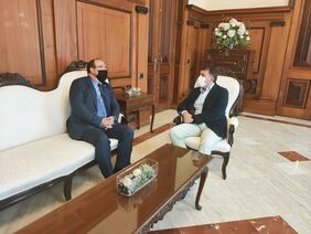 El alcalde de Santa Cruz recibe al cónsul honorario de Italia en Tenerife