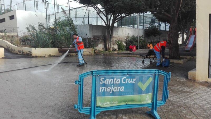 Detalle del operativo especial de limpieza desplegado esta semana en Llano Alegre.