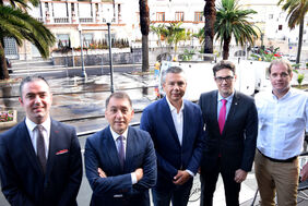 El alcalde y el concejal de Servicios Públicos, junto a los directores de los hoteles Mencey, Contemporáneo y Taburiente