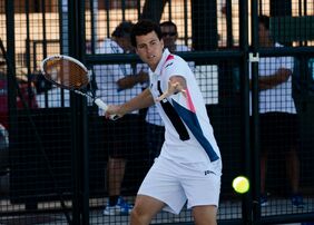 Agustín González ya obtuvo su billete para jugar este domingo la final del Open Fiestas de Mayo de tenis.